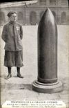 CPA Militaria Trophees de la grande guerre Musee de l'armee Obus de 420 tombe pres de Verdun