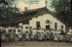 VINTAGE POSTCARD Militaria Camp of Sathonay the soup drudgery