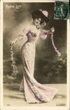 VINTAGE POSTCARD Fantasy Woman Manon Lauty