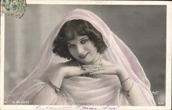 VINTAGE POSTCARD Fantasy Woman G of Vere