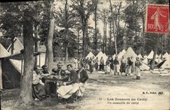 VINTAGE POSTCARD Militaria zouaves with the camp a whole of the camp