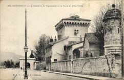 CPA Colombe Colombophilie Grenoble La citadelle Le pigeonnier et la porte de l'Ile Verte 