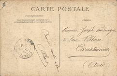 CPA Militaria La revue a Vincennes Charge des Zouaves