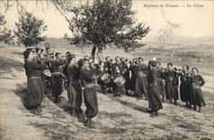 VINTAGE POSTCARD Militaria Regiment of Zouaves Clicks It