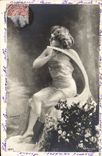 VINTAGE POSTCARD Femme Theater Actress Grips