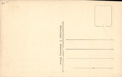 Preparación africana de las colonias del hombre negro del negro de la POSTAL de la VENDIMIA de las cestas de mandioca para el mercado