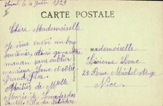 CPA Folklore Auvergne La Bourree