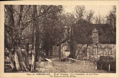 VINTAGE POSTCARD Dove Pigeon fancying Park of Versailles Small Trianon the dovecote and its bridge