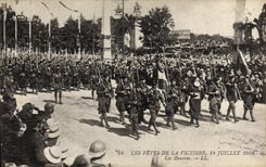 VINTAGE POSTCARD Militaria Paris Festivals of the Victoire July 14th, 1919 Zouaves