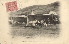 VINTAGE POSTCARD Militaria Algeria Zouaves with the operations Under the tent
