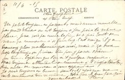 CPA Militaria Groupe de blesses Zouaves et turcs venus saluer la statue de Strasbourg Paris