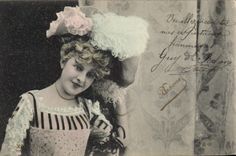 VINTAGE POSTCARD Theater Baxone Woman