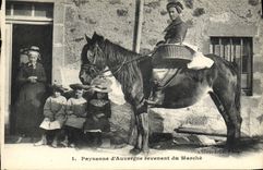 VINTAGE POSTCARD returning Folklore Country-woman of Auvergne of the market Horse Children