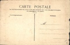 VINTAGE POSTCARD (drawing the hand) House