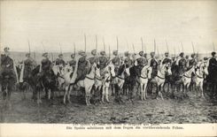 La POSTAL Militaria Spahis de la VENDIMIA saluda el sable la bandera que pasa