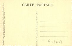 CPA Polaire Aux glaces polaires Famille esquimaude devant son habitation d'ete 