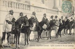 POSTAL Militaria Marsella Spahis colonial justo de la VENDIMIA escorant el rey de Cambordge