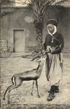 CPA Militaria Officier indigene de Spahis et sa gazelle