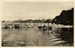 CPA Polaire Spitsbergen Cross Bay Bateau