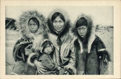 VINTAGE POSTCARD Polar In family At the Eskimos of the Strait of Behring Alaska