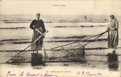 CPA Peche Pecheuses de crevettes