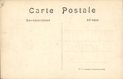 CPA Militaria Convoi de Spahis traversant le pont de bateaux a Compiegne