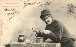 VINTAGE POSTCARD Fantaisie Lives the Militaria Class