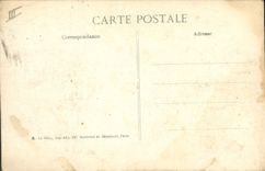 CPA Militaria Spahis Marocains dans une ferme