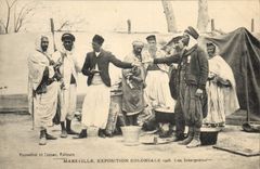 CPA Militaria Marseille Exposition coloniale 1906 Les interpretes