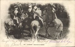 VINTAGE POSTCARD Militaria Algeria Exercise of Spahis