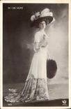 VINTAGE POSTCARD Woman Theater Miss de Vere