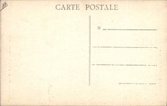 CPA Peche Mouettes en cage Jeunes Pecheuses ravaudant un filet