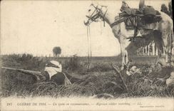 CPA Militaria Un Spahi en reconnaissance 