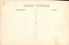 Vintage Postcard Paris crowd has the Union of the Women of France