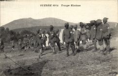 CPA Militaria Troupe Hindoue Croix Rouge