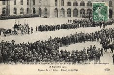 CPA Versailles Funerailles nationales des victimes du Dirigeable Republique Caserne du 1er Genie Depart du cortege 