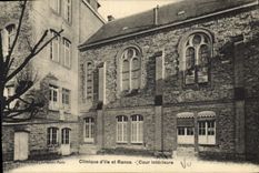 CPA Clinique d'Ile et Rance Cour interieure 