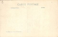 Postal Salud Militaria Ambulancieros del Cuerpo de la Duquesa de Westminster delante de la estatua de Juana de Arco en París