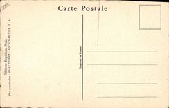 CPA Fantaisie Walt Disney Blanche Neige et les sept nains La sentant en danger