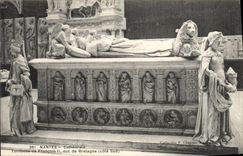 CPA Mort Nantes Cathedrale Tombeau de Francois II Duc de Bretagne Lion