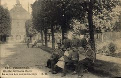 CPA Sante Militaria Vincennes Hopital Militaire Begin Le repos des convalescents