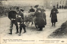 Vintage Postcard Sante Militaria a Belgian chaplain accompanying one wounds Red Cross