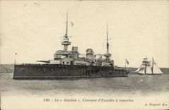 CPA Bateau Le Gaulois Cuirasse d'escadre a tourelles