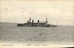 Vintage Postcard Bateau Brest armours It Gaulois
