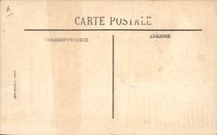 CPA Bateau Brest Le chateau et le Guichen Croiseur protege