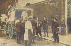 Vintage Postcard Sante Militaria Arrivee of wound English has Amiens Red Cross