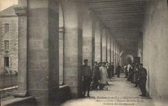 CPA Sante Militaria Redon Hopital complementaire des Ursulines Galeries du rez de chaussee
