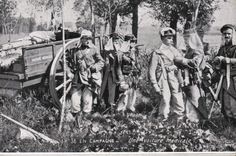 Vintage Postcard Militaria Health a car medical