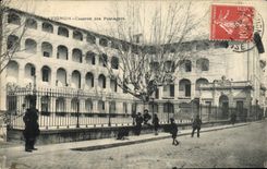 CPA Militaria Avignon CAserne des Passagers