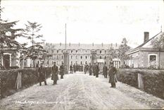 CPA Militaria Angers Caserne du Genie 
